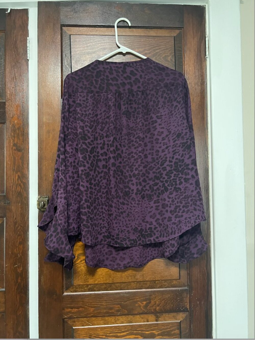 torrid Harper Ruffle Sleeve Top - Picture 4 of 5